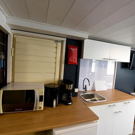 Rauhallinen Majoitus Raisio Naantali